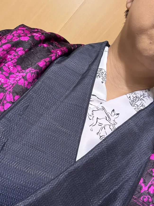顔映えに差をつける刺繍半衿