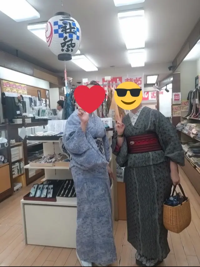 夏着物に合わせる上品な竹や籐のカゴバッグのイメージ